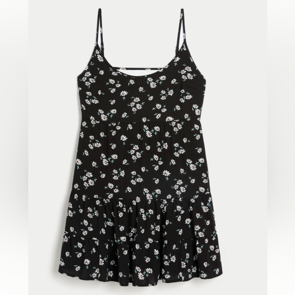 Hollister Black Floral Casual Dress petite length